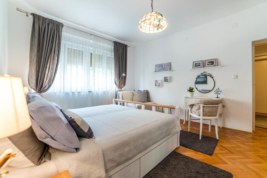 Apartment Aquileia PUY Eksteriør bilde