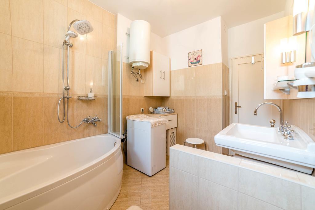 Apartment Aquileia PUY Eksteriør bilde