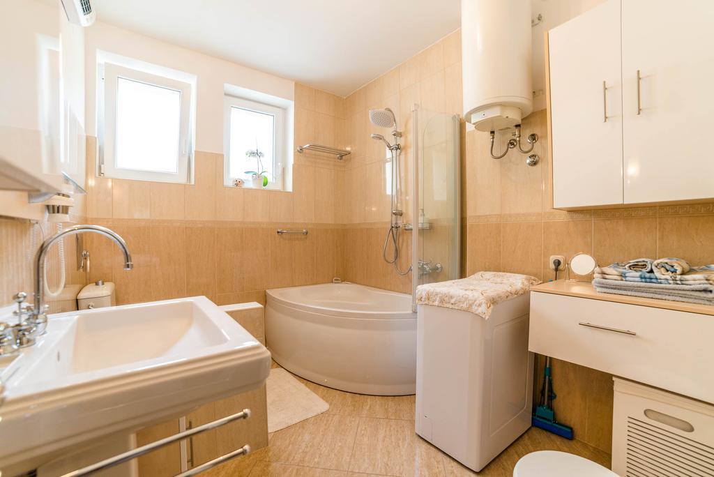Apartment Aquileia PUY Eksteriør bilde